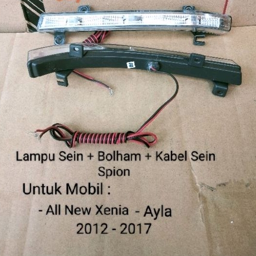 lampu sein mobil ayla, lampu Sein mobil agya, lampu Sein Xenia ( cahaya Kuning )