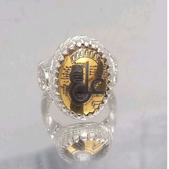 Cincin Batu Hadistsin Hiriz Ainun Ali