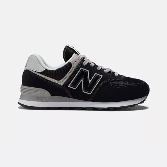 Sneakers New Balance 574 Classic Black White ML574EVB - NB 574 ORIGINAL RESMI