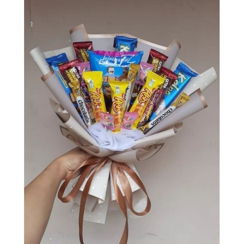 

(Aw.Floristkuningan) Buket Jajan, Snack Buket, buket ultah, buket wisuda