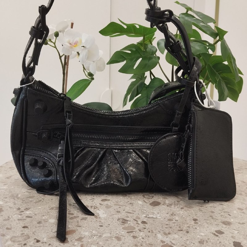 Steve Madden Bglowing