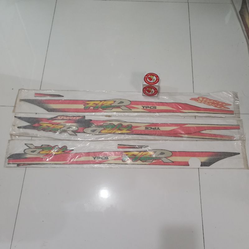 Sticker Lis Body Striping Yamaha F1ZR FIZR 1997 1998 Laminasi CKD
