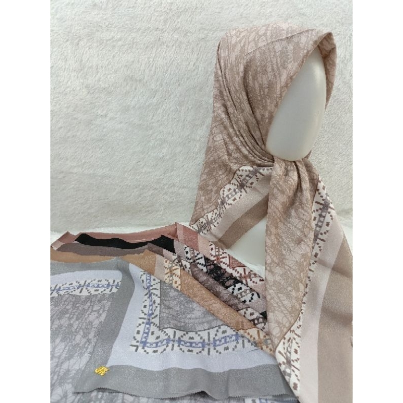 jilbab segiempat motif umama