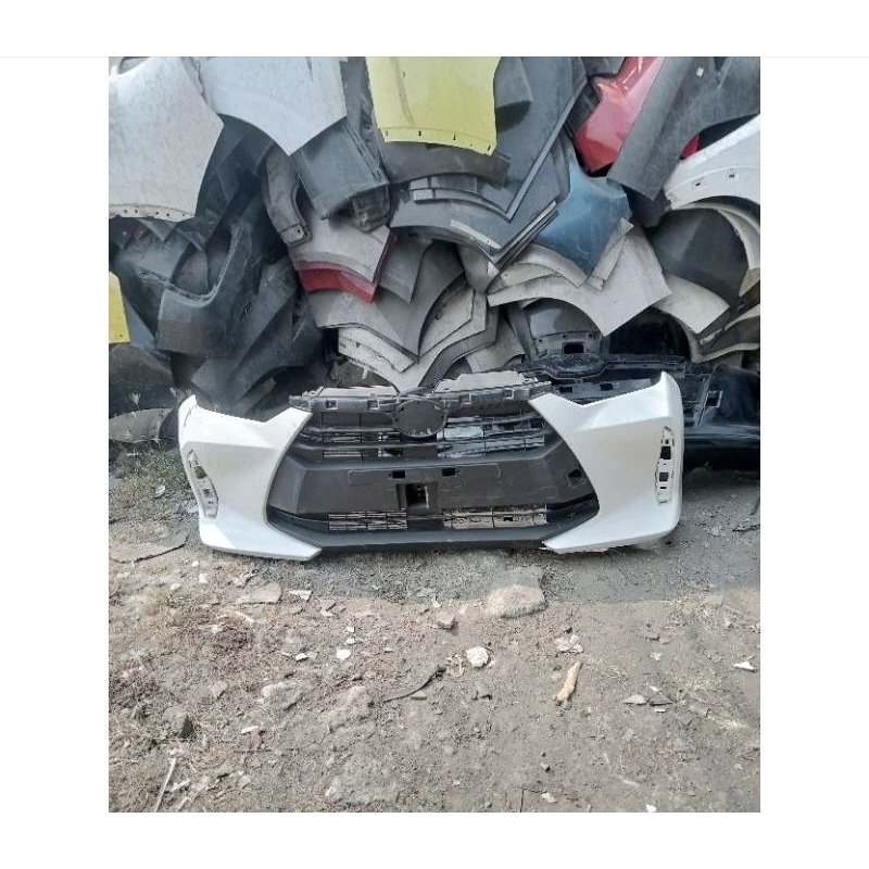bemper bumper depan agya 2023