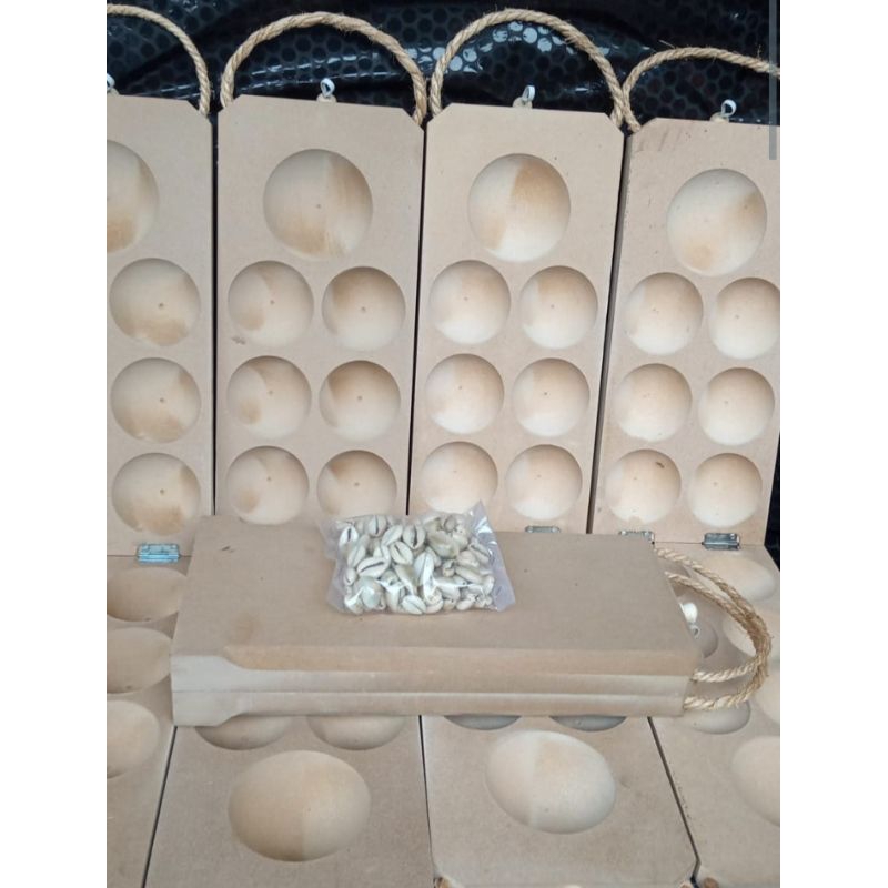 Congklak lipat kayu polos tanpa cat plus biji congklak dari kerang