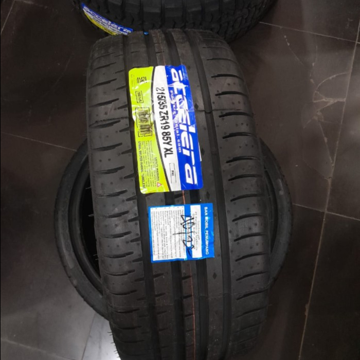 Ban ACCELERA PHI 215/35 R19 tubless termurah ring 19 awet