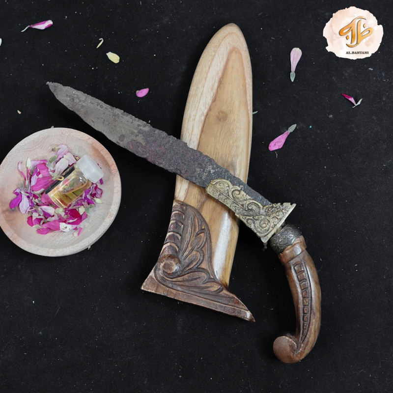 Cundrik Lar Bangau Temuan Singosari Kinatah Emas Murni (Rare Item)