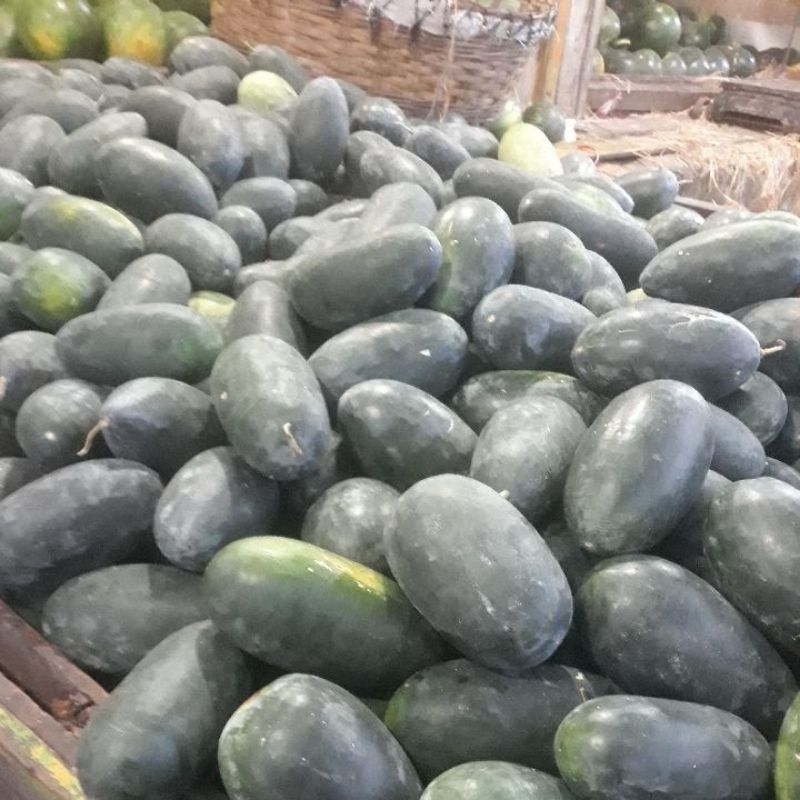

semangka inul merah ukuran sedang jual satuan tidak di timbang
