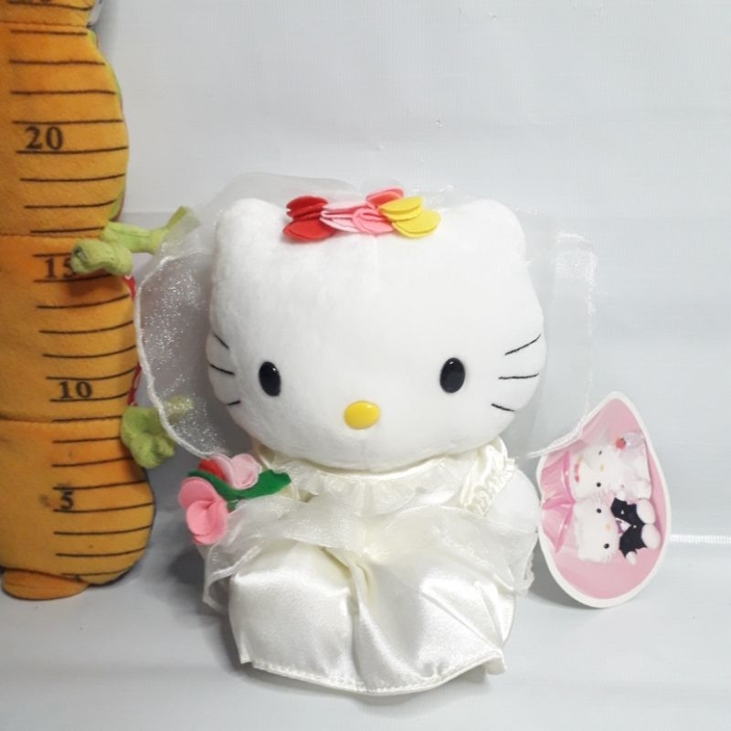 BONEKA KARAKTER HELLO KITTY KOSTUM WOMAN ROMANTIC WEDDING ORIGINAL BRAND SANRIO BY MCD HAPPY MEAL TO