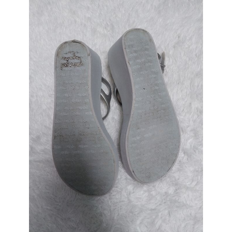 preloved sandal popits