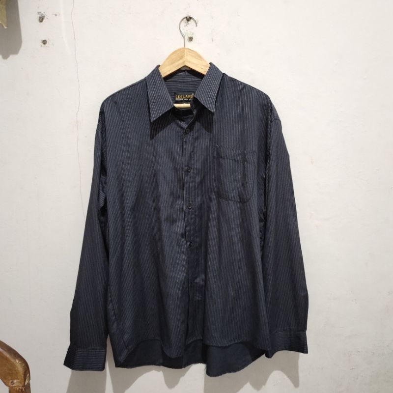 preloved kemeja pria jumbo motif garis lengan panjang