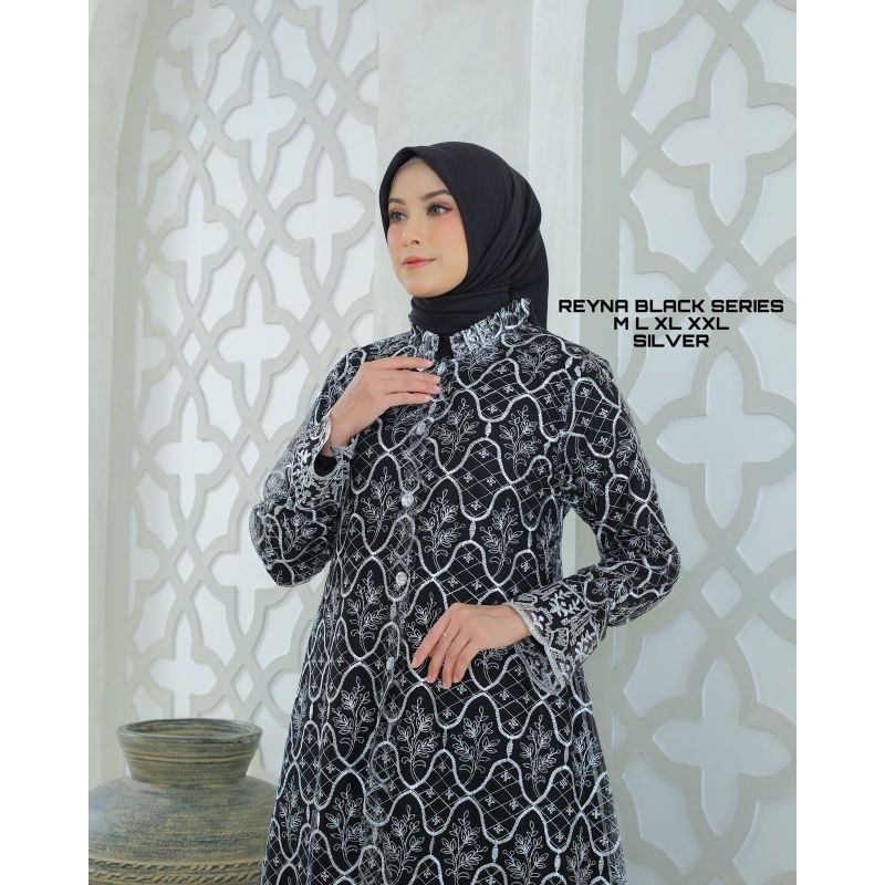 Reyna Dress/Gamiskekinian
