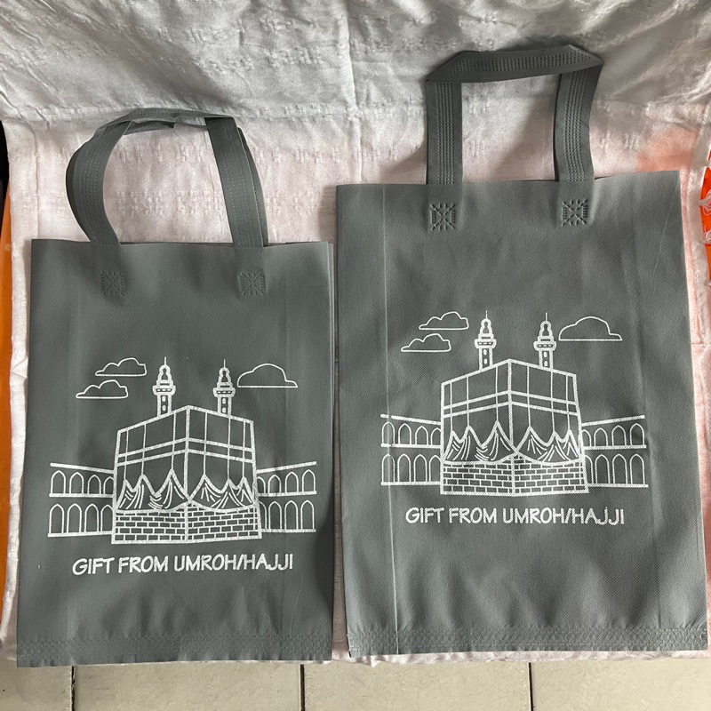 

Goodie Bag Spunbond Haji Umroh