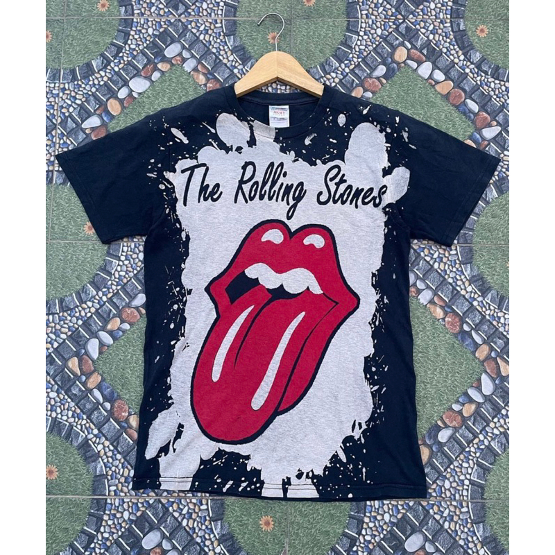 The rolling stones tee tag FOTL Made in Honduras🇭🇳