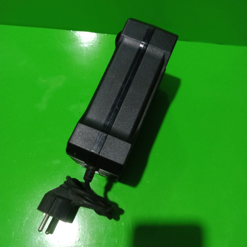 Charger.Sepeda Listrik 48V