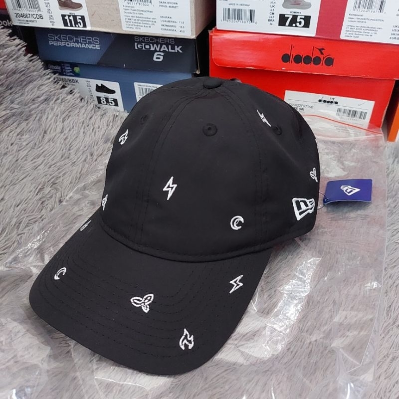 New Era 940 Outdoor Unstructed Mini Logo Multi Colour Unisex Cap / Topi Unisex