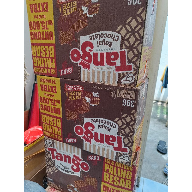 

WAFER TANGO 39 gr Royal Choclate
