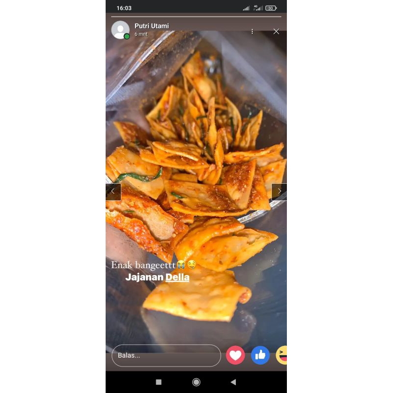

keripik pangsit daun jeruk pedas nikmat
