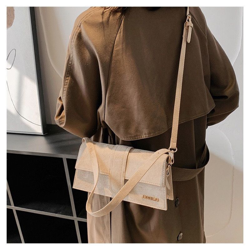 Jacquemus le bambino bag