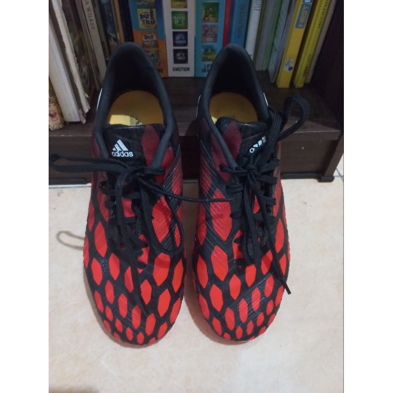 Preloved ORI Adidas anak  ABSOLADO soccer cleats like new