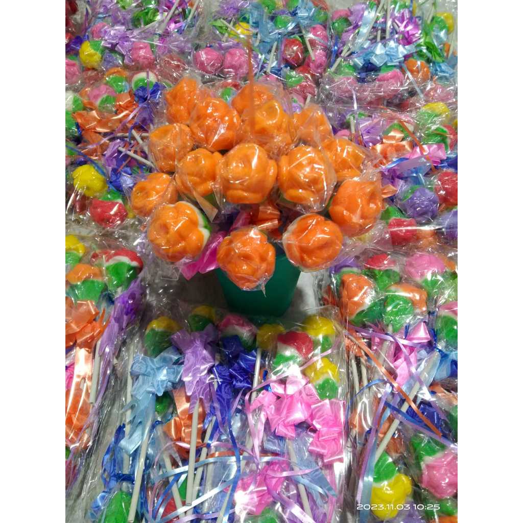 

Permen Lolipop Bentuk Mawar 12 pcs