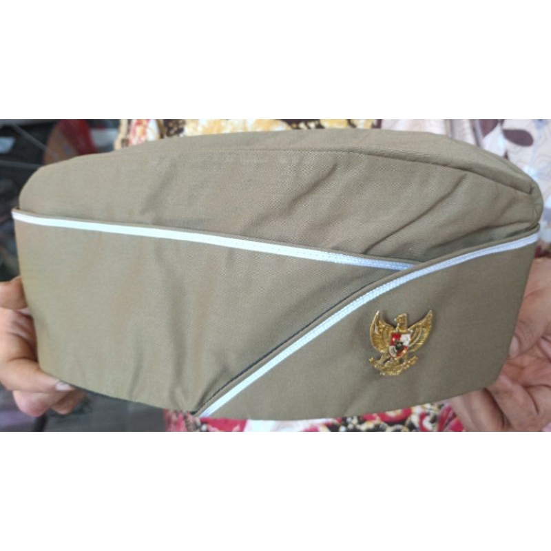 TOPI PEJUANG / VETERAN