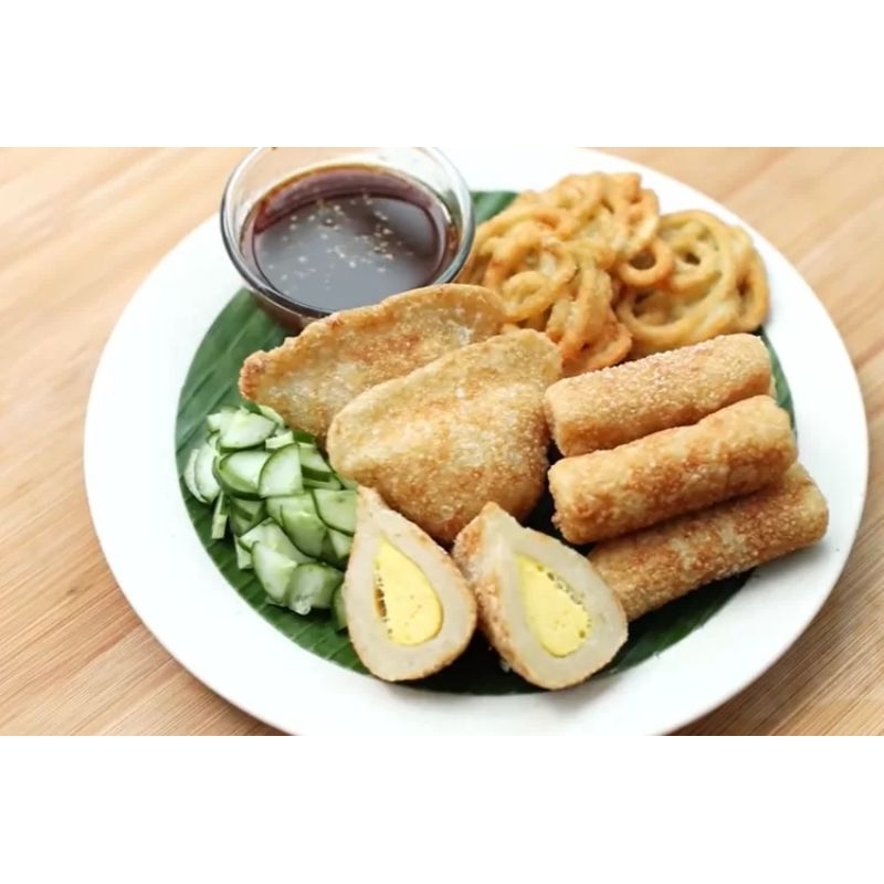 

pempek Palembang tradisional
