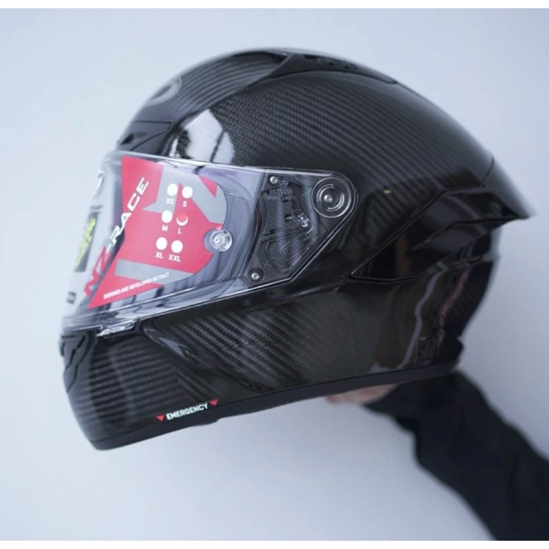 KYT NZ Race Carbon Black Gloss