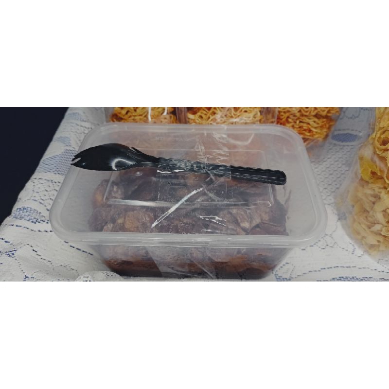 

PISANGLUMERCOKLAT