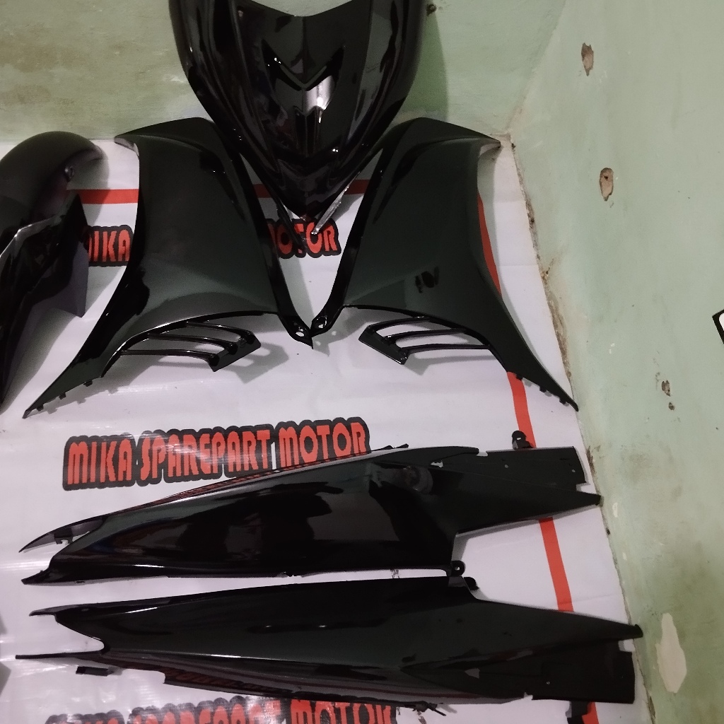 JUPITER MX NEW SAYAP BODY DASI YAMAHA JUPITER MX NEW 2012 HITAM MERAH PUTIH