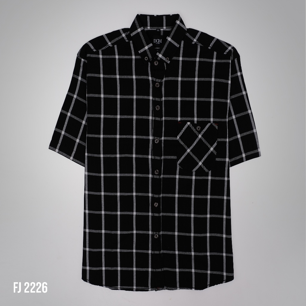 DGM Kemeja Pria Flanel Jumbo Lengan Pendek Hitam List Putih Besar 2226