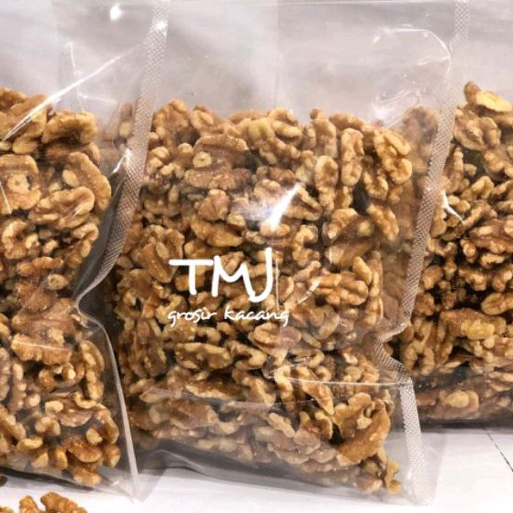 

SALE TERBAIK KACANG OTAK / WALNUT PANGGANG 500gr (ROASTED)