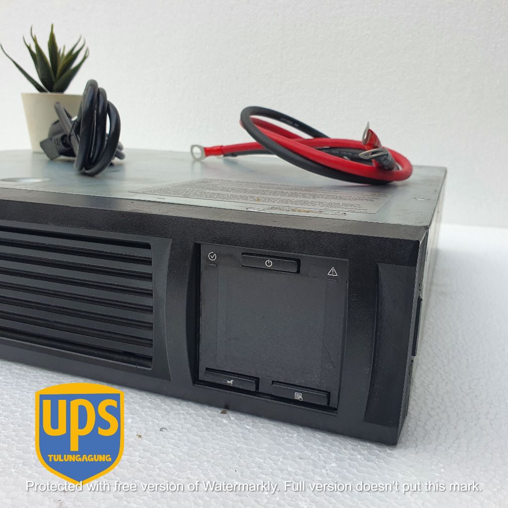 UPS Rackmount PSW + AVR LCD Monitor 1300 Watt Modifikasi AKI 2 x 14Ah- 200Ah