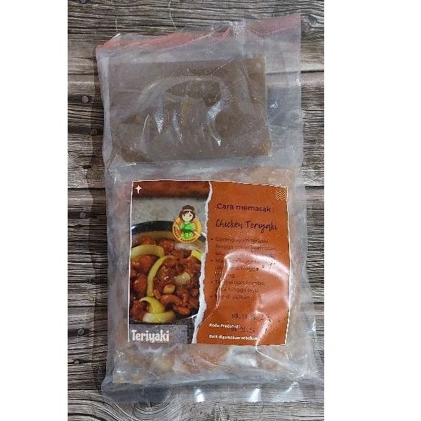 

Frozen Chicken teriyaki + kuah berat 500 gr