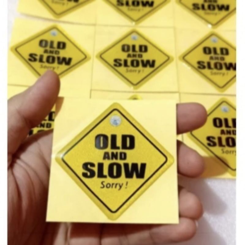 

STICKER OLD AND SLOW CUTTING STICKER MOBIL MOTOR