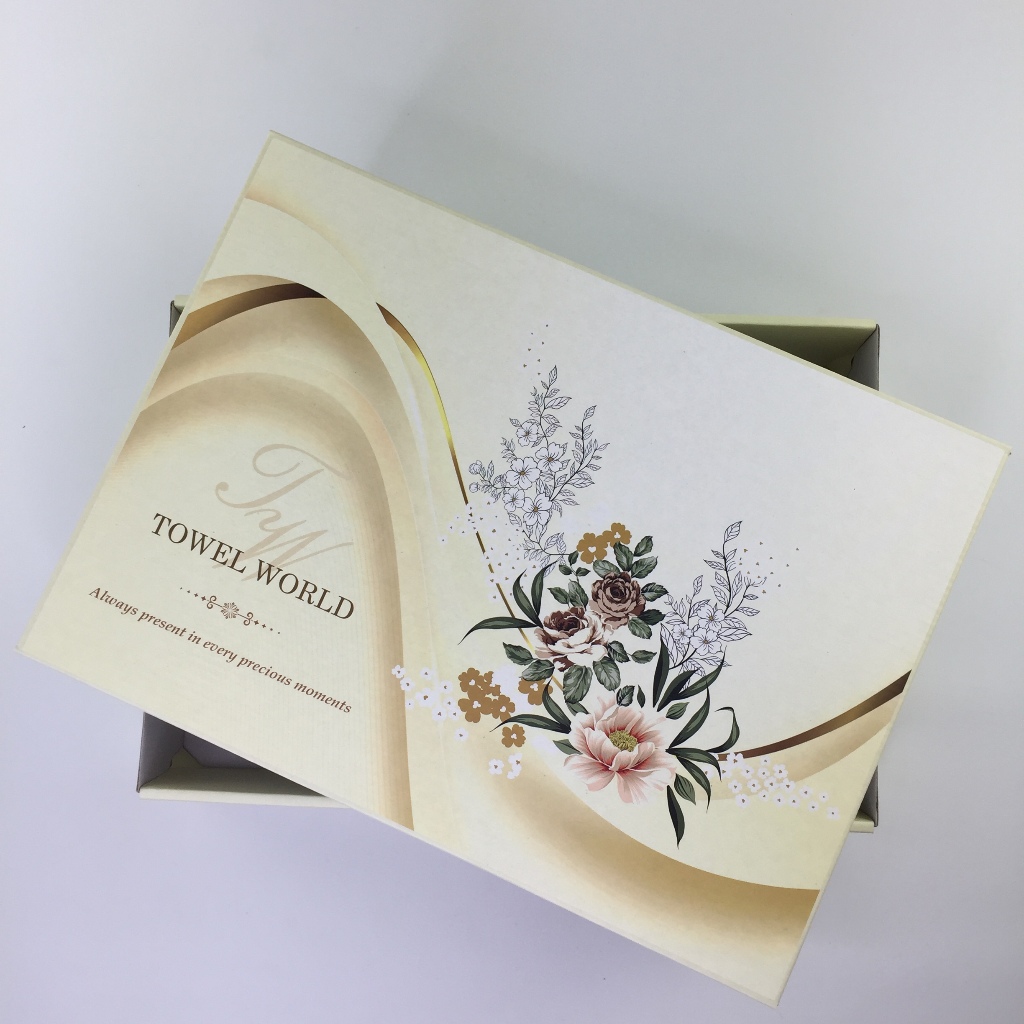 

Hard Box Jumbo Kotak Handuk Seserahan Pernikahan