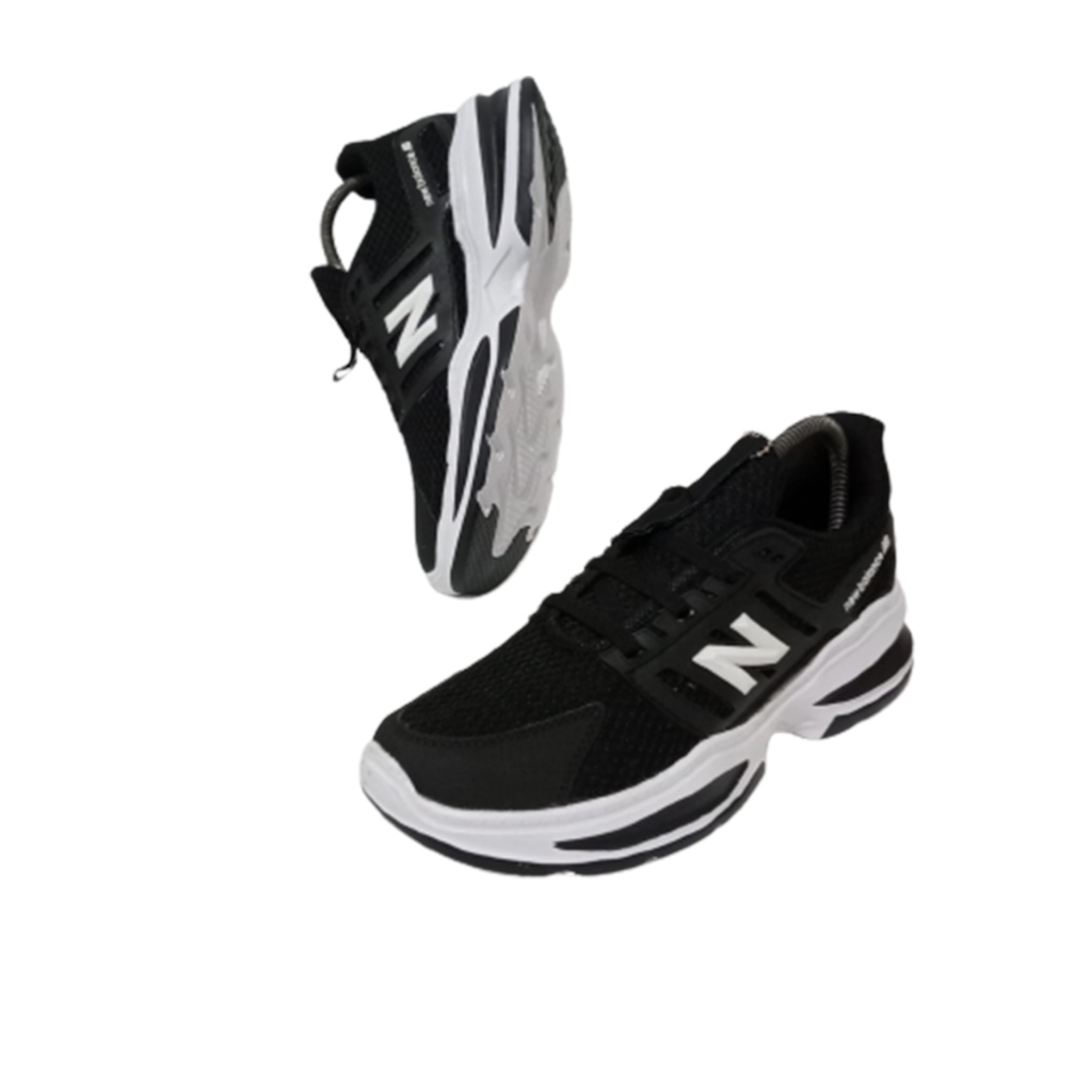 sepatu sport terbaru 2022 pria wanita warna hitam lis putih fashion kekinian sepatu sneakers terbaik