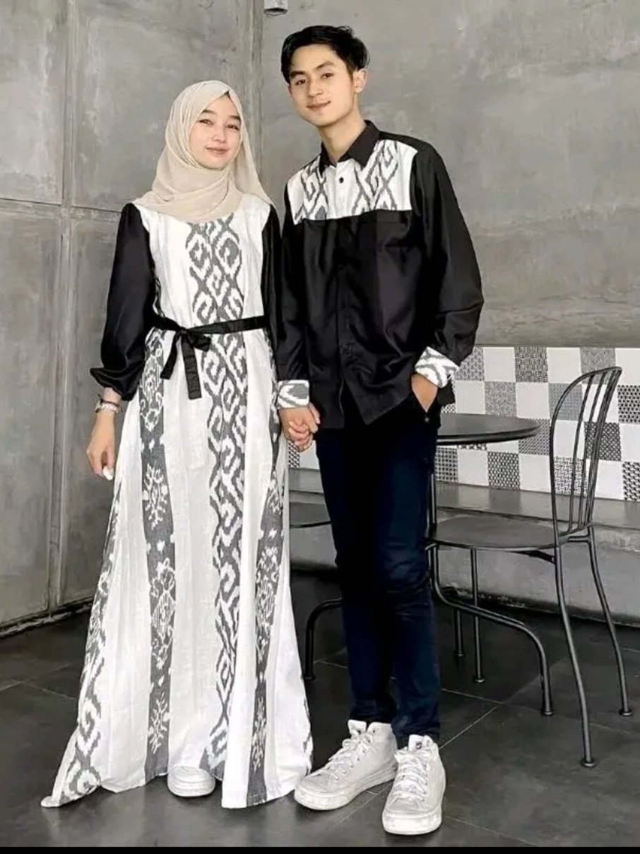 Gamis Couple Tenun Kondangan Prewedding Ikat Toraja White - Couple Ethnic Sumbawa - Busana Couple Te