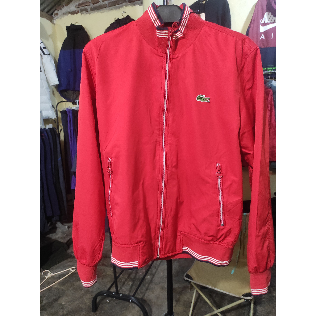 Jaket bomber Lacoste Warna Merah
