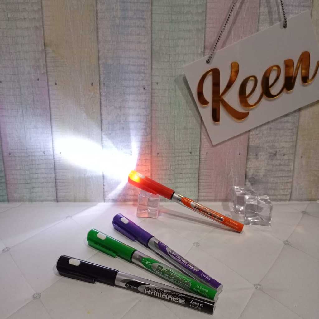 

PEN SENTER BRILLINACE PENA LED LIGHT 1Buah Pulpen