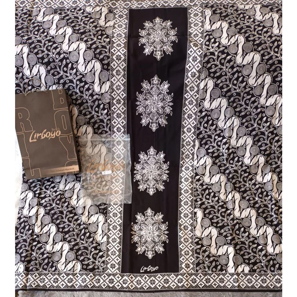 (NEW) SARUNG BATIK LIRBOYO TERBARU