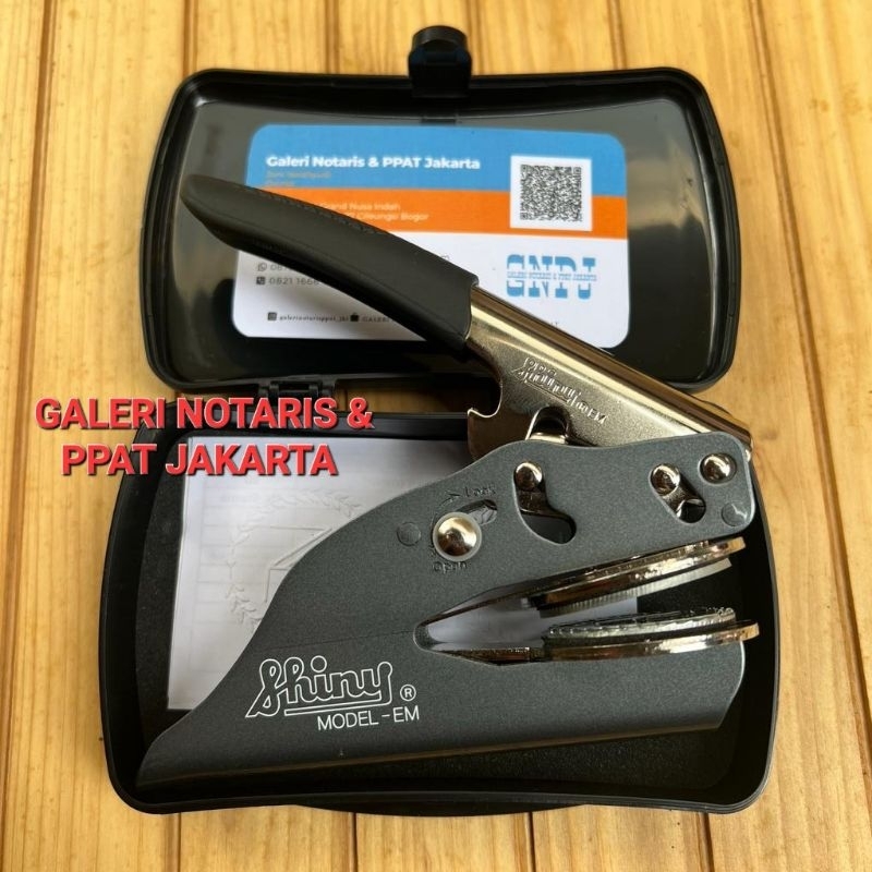 

Stempel Embos Notaris dan PPAT Stempel Emboss INI dan IPPAT