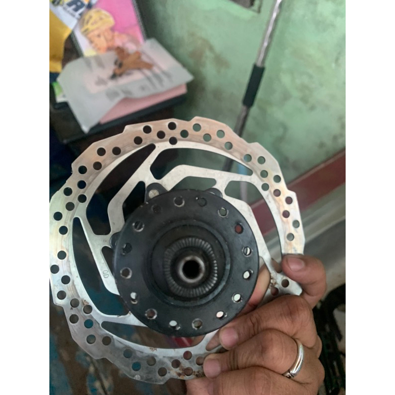 Hub shimano 32 Hole + Rotor