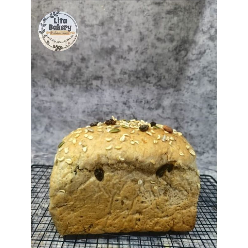 

German Muesli Bread Lita Bakery | No egg, No butter, No margarine, No sugar, diary free | Tanpa Pengawet | Roti Gandum Diet Vegan Healthy Low Calories | 100% Halal | Ukuran 20x10x10 cm