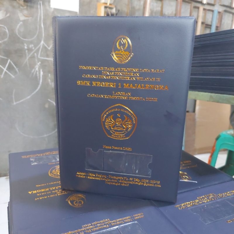 

sampul rapot isi 28