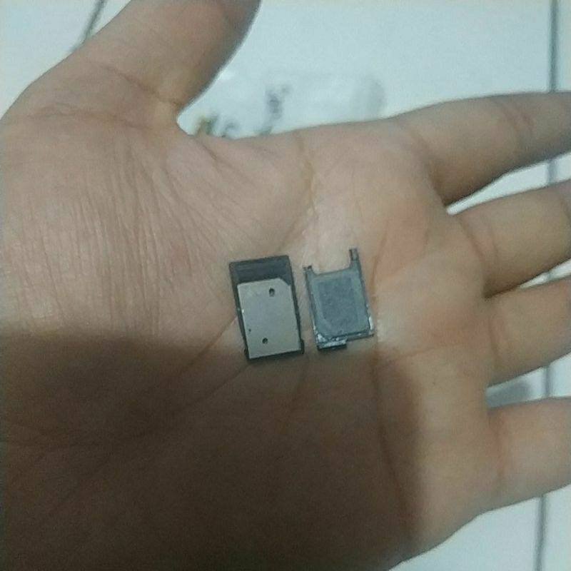 simtray bekas Sony z4 compact