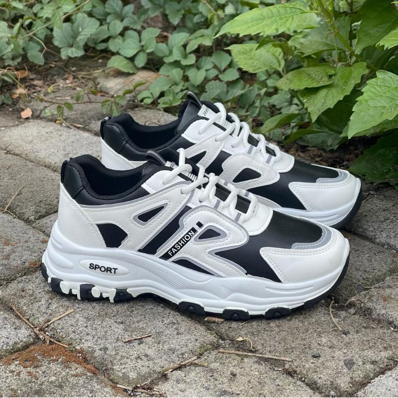 sepatu korean style/sepatu import/fashion sport/sepatu cewek/fashion cewek import
