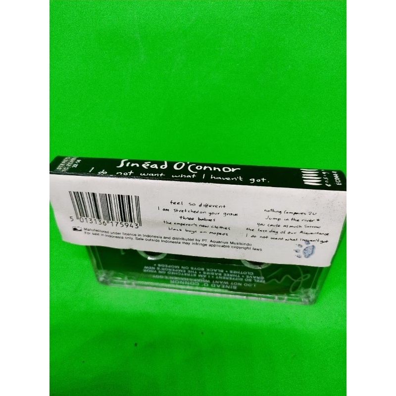 Kaset pita SINEAD O'CONNOR
