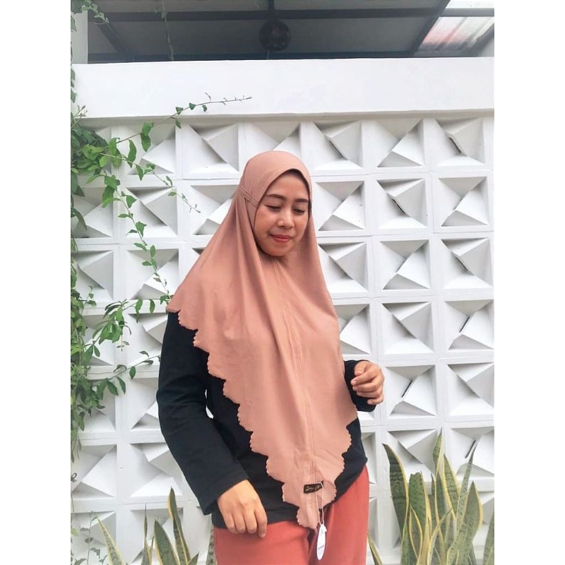 Hijab instan bergo tali jersey jumbo xl/hijab instan non ped tali jumbo XL original dzakiya official