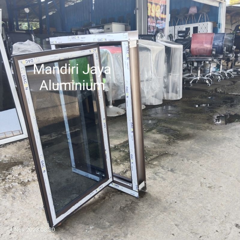 jendela aluminium